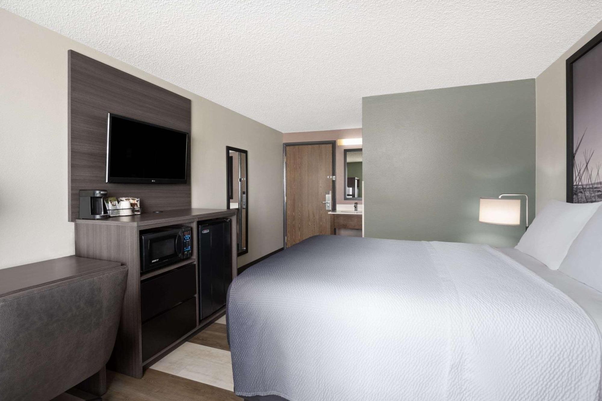 ซูเปอร์ 8 บาย วินด์แฮม คอนราด Hotel ภายนอก รูปภาพ